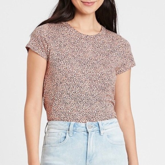 Banana Republic Leopard Print Cozy Slub Knit Short-Sleeve Tee Size M - Picture 1 of 7